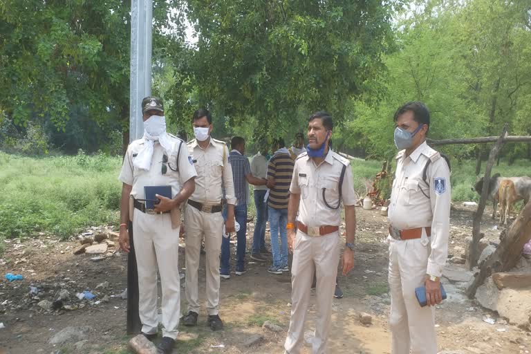 Police inspects the scene of the incident