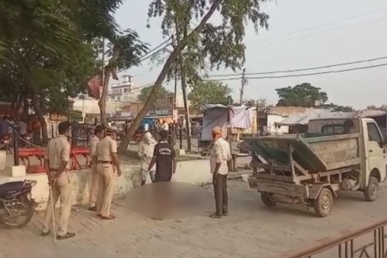 dead body carried in garbage vehicle