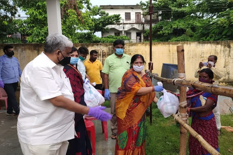 BJD MPs distributed food items to the needy and the poor