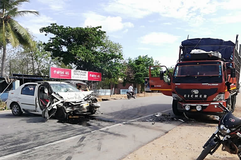 రాయచోటి రింగ్‌ రోడ్డు వద్ద రోడ్డు ప్రమాదం