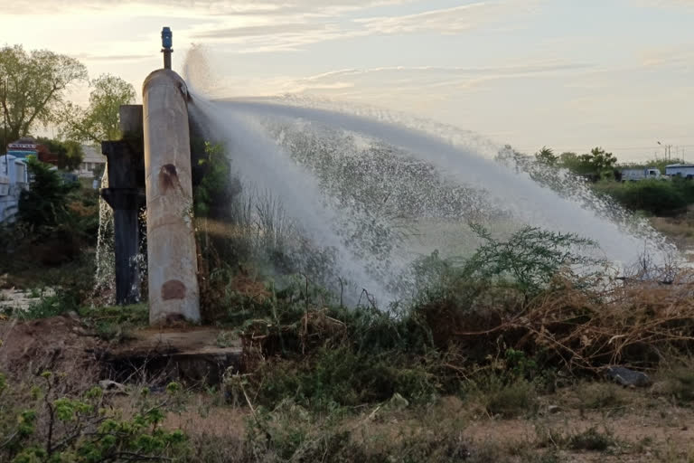 trichy-cauvery-combined-water-pipeline-damaged-might-cause-water-scarcity