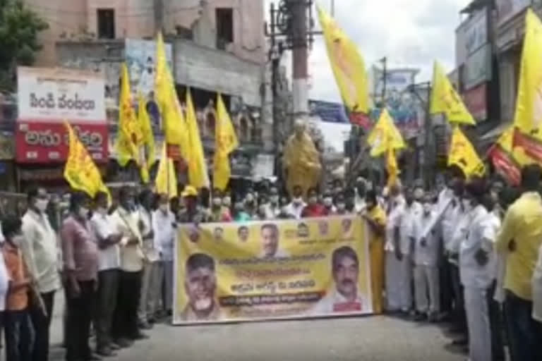 tdp leaders bike rally in guntur dst thenlai against arrest of tdp members