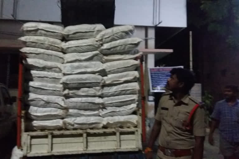 gutka packets caught in lorry by tenali police