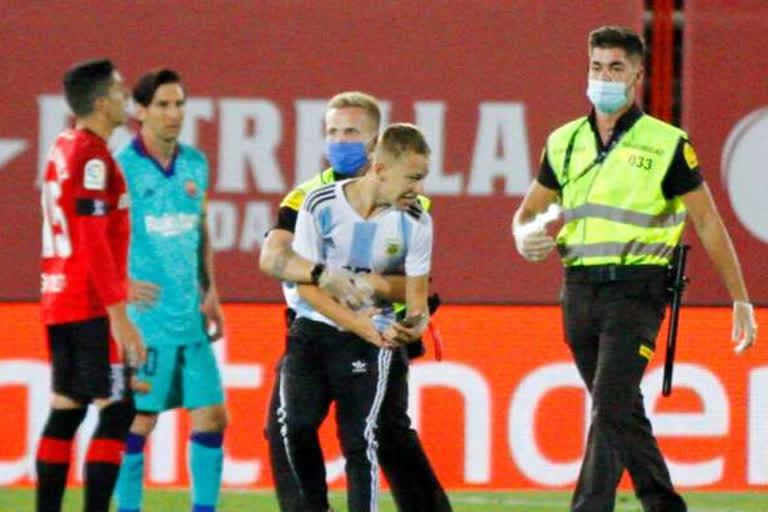 La Liga to seek criminal action against pitch invader