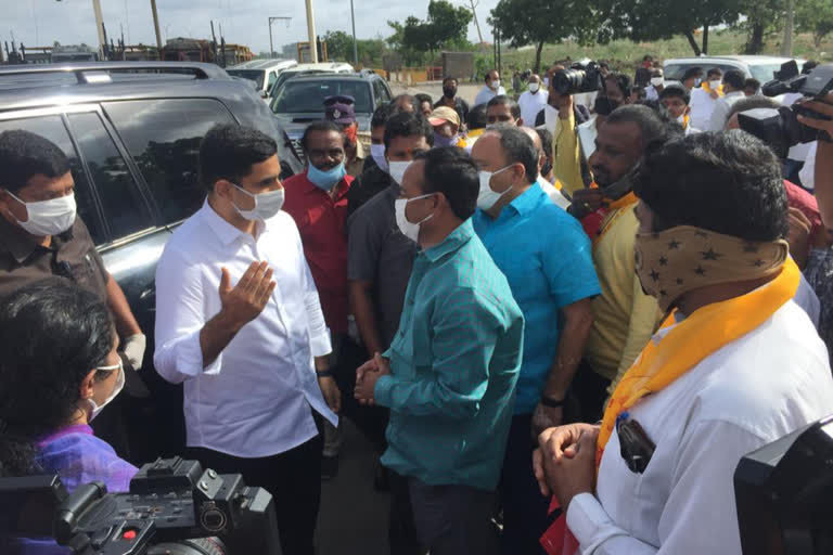 TDP Cadre Grand Welcome To Nara Lokesh