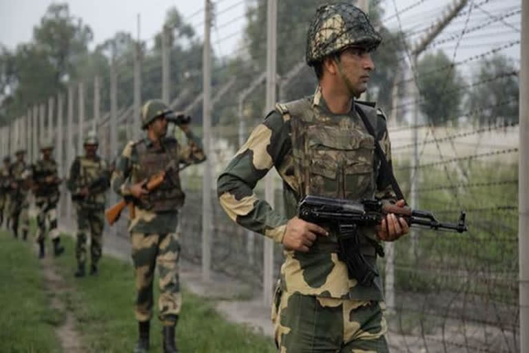 Pakistan shells forward areas along LoC in Jammu and Kashmir's Rajouri