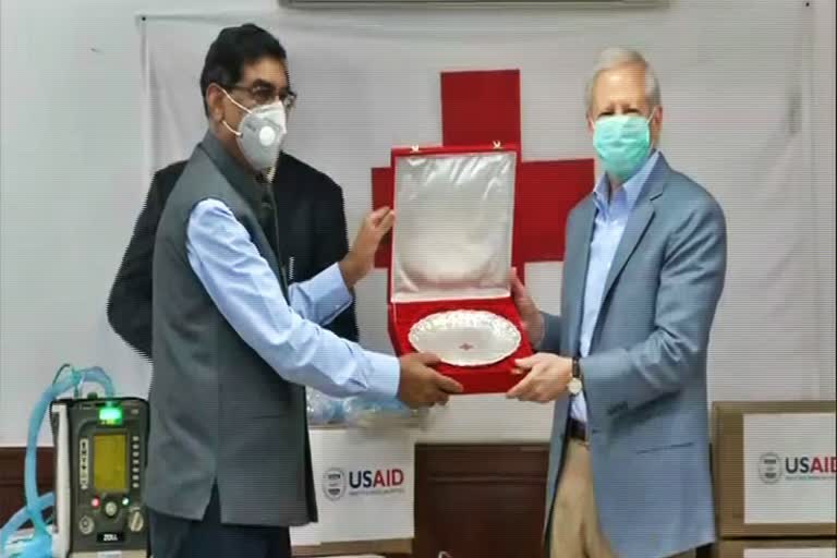 usa-handed-over-ventilators-to-india