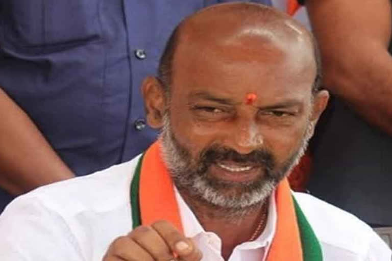 Telangana BJP President Bandi Sanjay Tribute Army Officers in China Attack