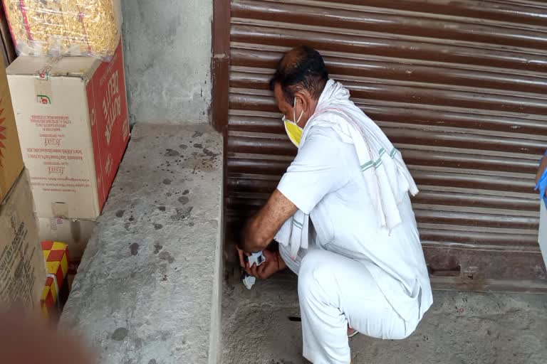 7 shops seal due to break lockdown rules in kharkhauda sonipat