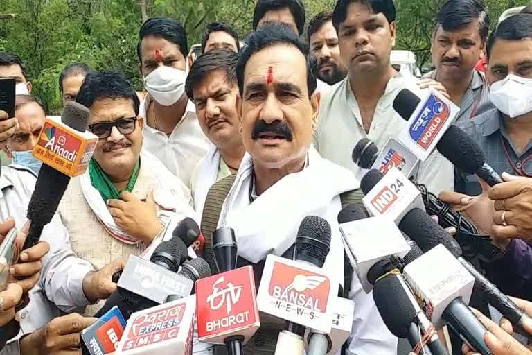 Narottam Mishra told Digvijay Singh as anti-Dalit face