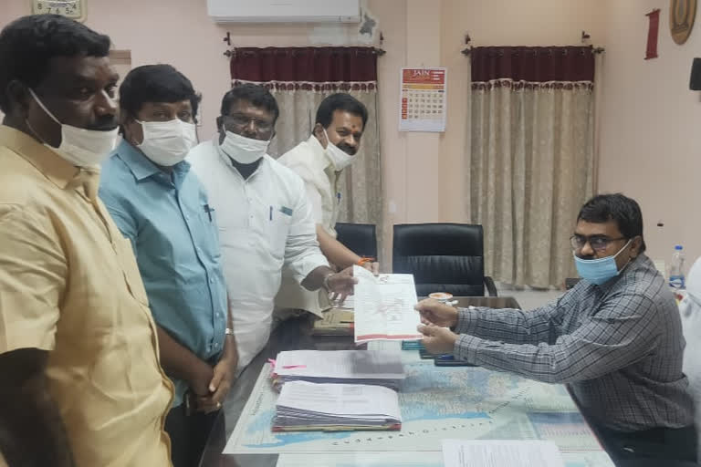 nellore tdp leaders kotamreddy srinivasulu reddy abdul ajeej request letter to collector