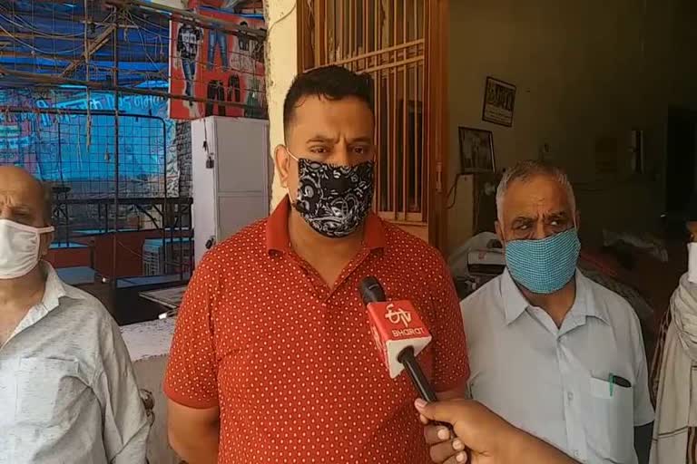 faridabad shopkeepers demand to remove odd even formula