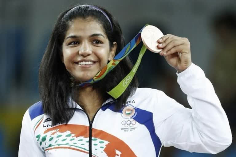 Sushil and Yogeshwar's medals motivated me, says Sakshi Malik