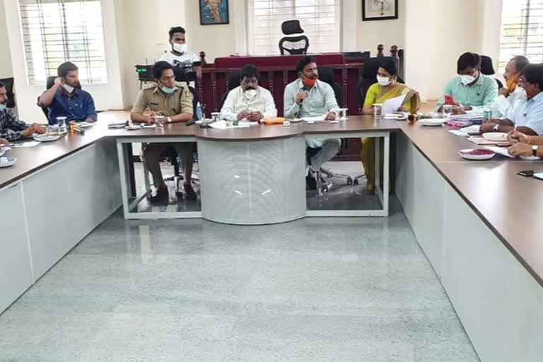 H. Nagesh held preliminary meeting with  Education Department officials