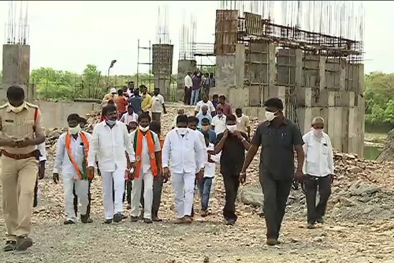 MP Soyam bapurao visited Chanaka-Korta Barrage