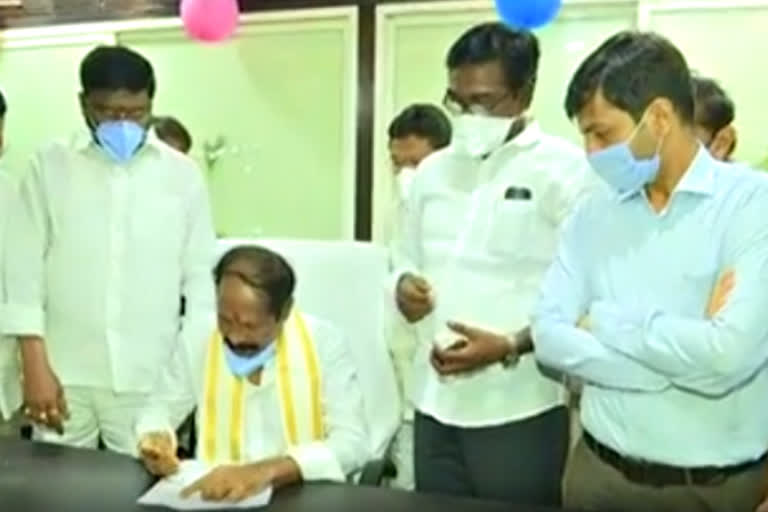 vijay kumar as suda new chairman at khammam