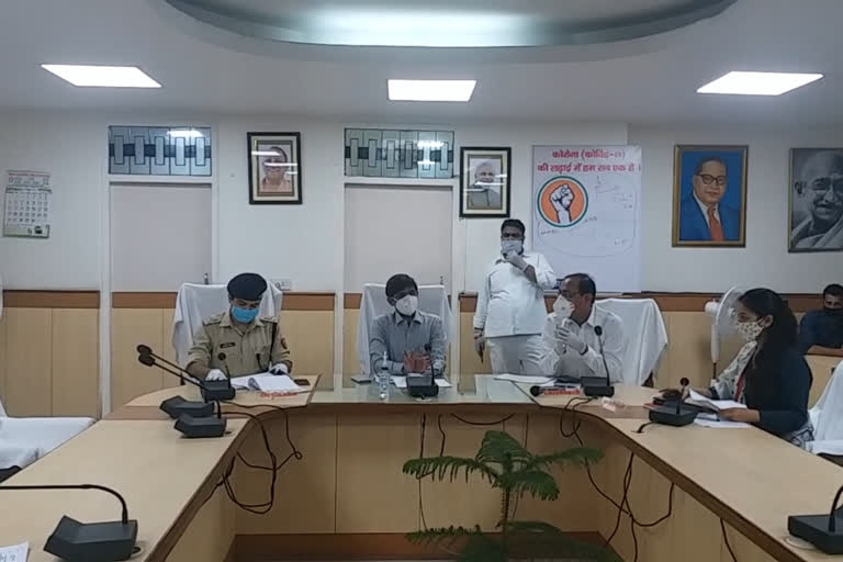 Covid-19 help desk established in ghaziabad to aware people