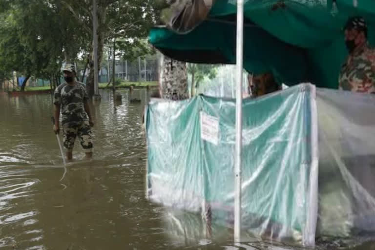 पटना से नीरज त्रिपाठी की रिपोर्ट