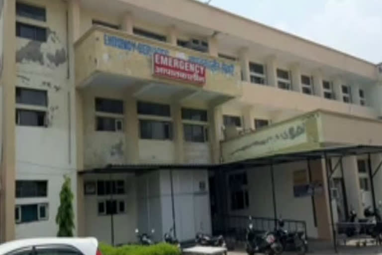 cmo relative admitted in palwal civil hospital found corona positive