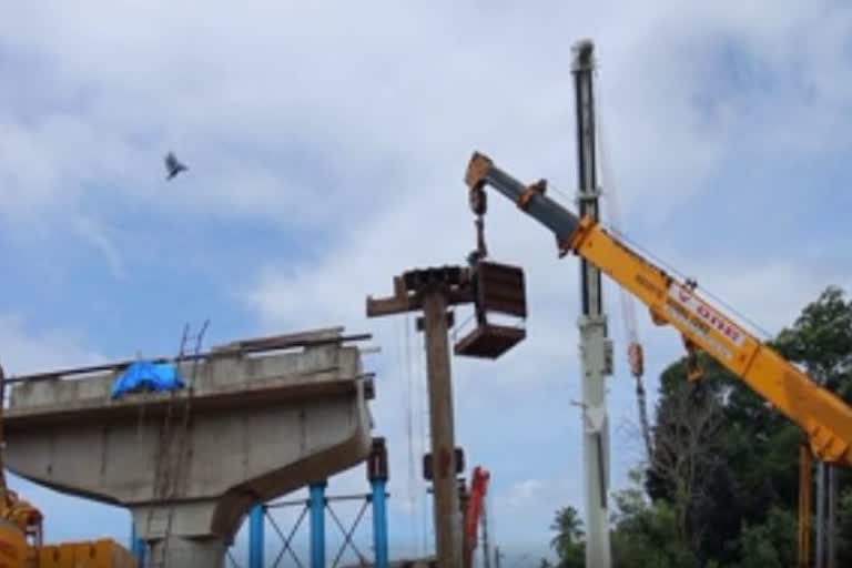 ആലപ്പുഴ ബൈപ്പാസ്  കുതിരപ്പന്തി മേൽപ്പാലx  Alappuzha Bypass  The first girder at the cavalry overpass was installed