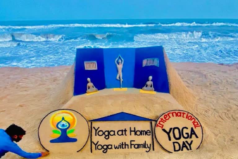 International Yoga Day: Sudarsan Pattnaik wish through Sand Art