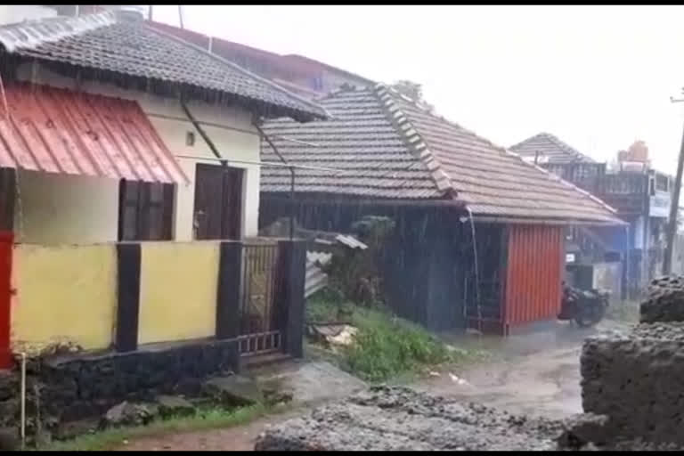 Heavy rain  in Kodagu