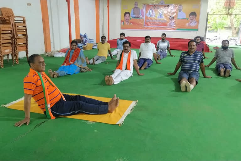 Yoga asanas held at the bjp office