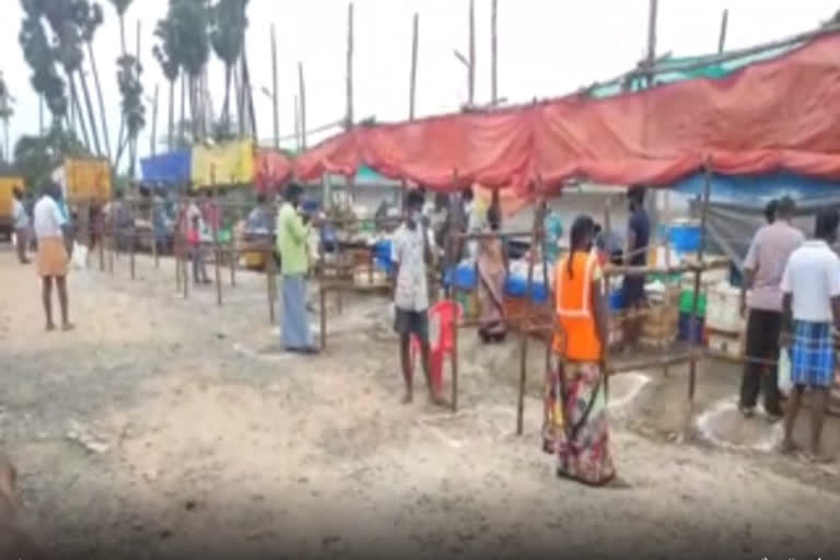 fish-market-opened-in-kanchipuram-with-social-distance