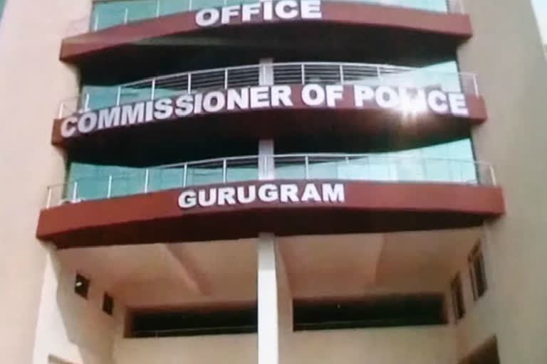 Masked miscreants looted 3 lac rupees in gurugram