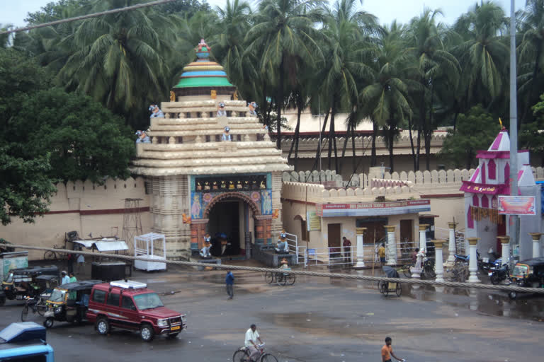 Know all about Lord Jagannaths annual visit to Gundicha temple