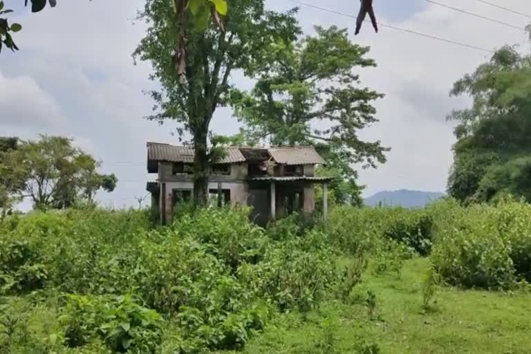 বঙাইগাঁৱত ভূত বাংলোত পৰিণত এখন পশু চিকিৎসালয়