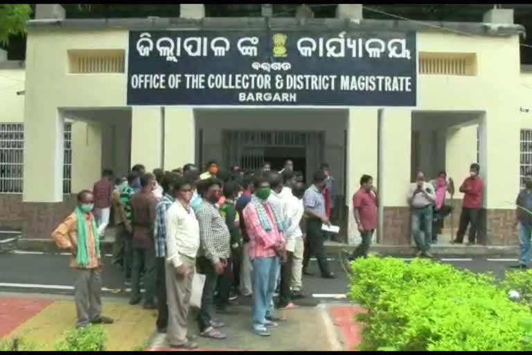 Bargarh artists in crisis