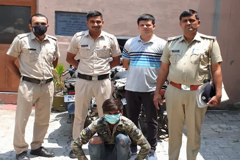 one accused arrested in halalpur village  murder case kharkhauda