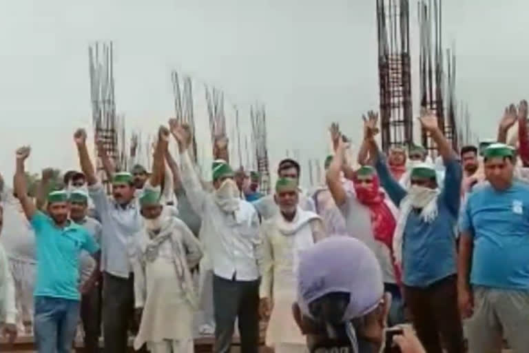 Farmers protest at Madhuban Bapudham site under construction in Ghaziabad