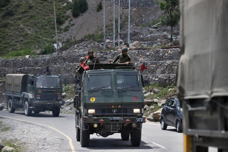 India China faceoff  Army Commanders’ Conference  General Manoj Mukund Naravane  Ground Zero  de-escalation  Galwan valley clash  Sanjib Kr Baruah  மனோஜ் முகுந்த் நரவானே  இந்தியா சீனா மோதல் நடந்த இடம்  இந்திய ராணுவ தளபதி  தெற்கு பிளாக்  ராணுவத் தளபதிகள் மாநாடு