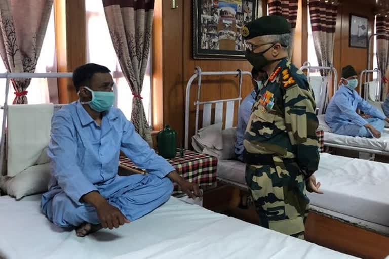 army chief visit Ladakh