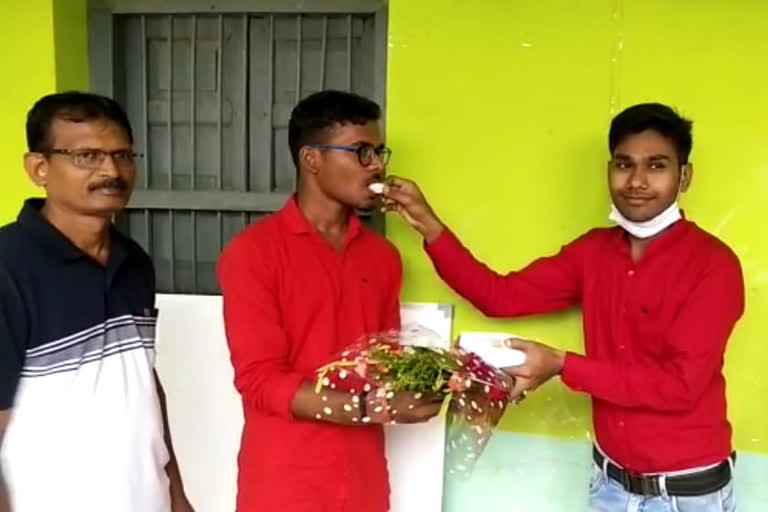 naman-chandrakar-ranked-9-position-in-cgbse-results-of-class-12