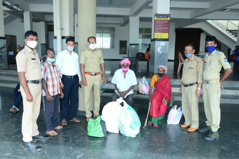 Mysore elderly couple back home