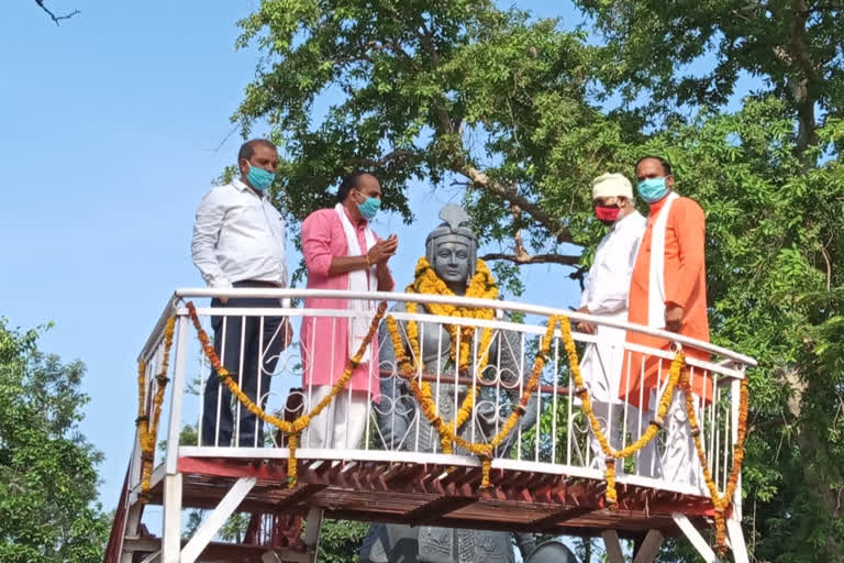 Veerangana Rani Durgavati Sacrifice Day in damoh