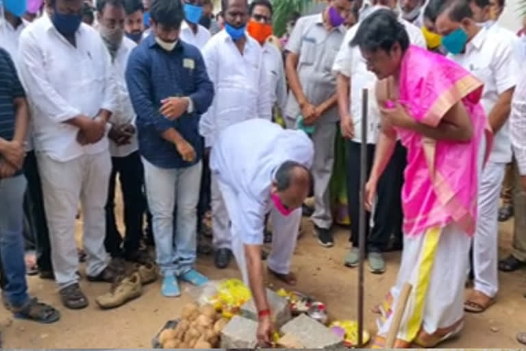 Gadwala MLA Bandla Krishna Mohan reddy foundation stone for CC Roads