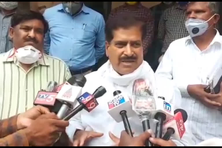 centeral minister suresh angadi statement