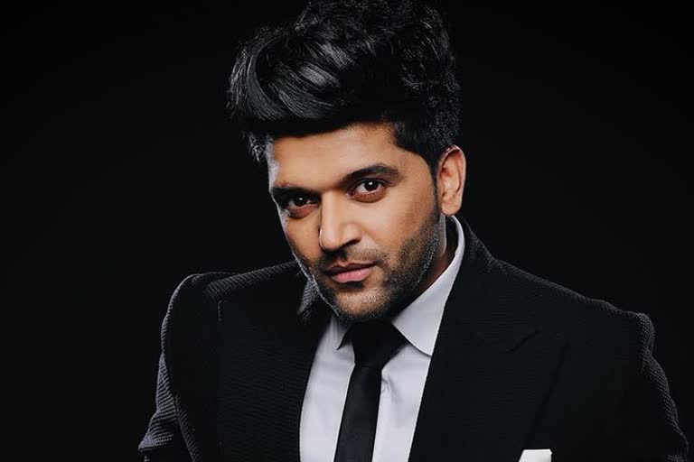 guru randhawa confirms first live show post lockdown