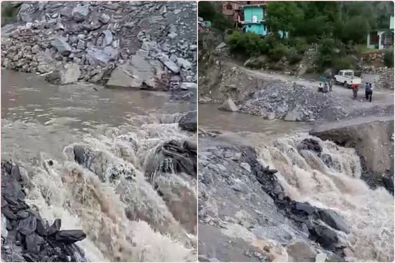 flash flood in kinnaur