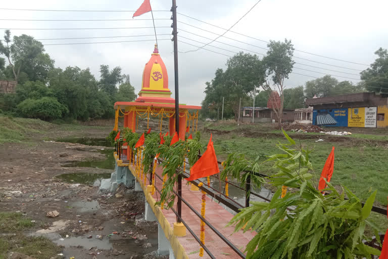 A thousand year old lingam