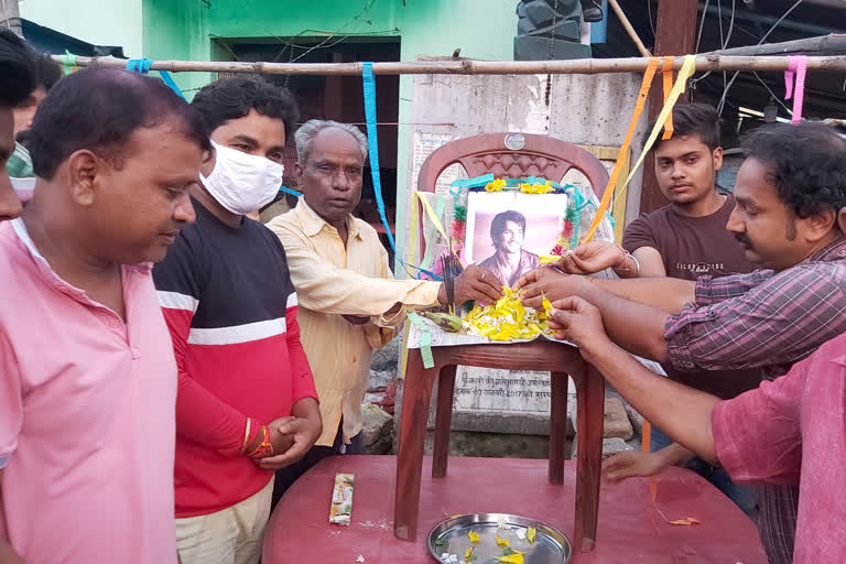 actor Janardan Jha paid tribute to Sushant Singh Rajput in Bokaro