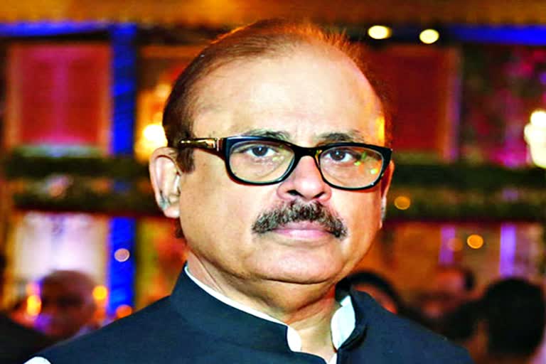 tariq anwar