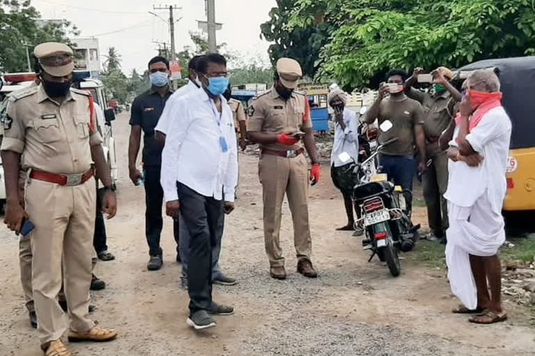 MLA simhadri ramesh babu tour in avanigadda for awareness on corona virus