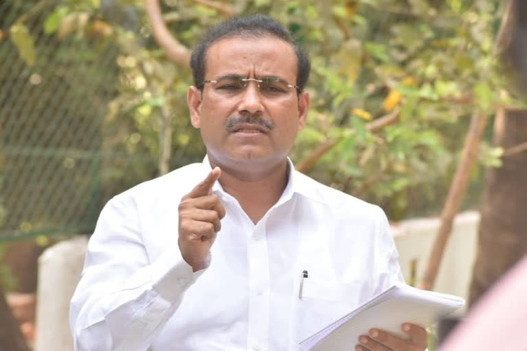 Maharashtra health minister Rajesh Tope (file photo)