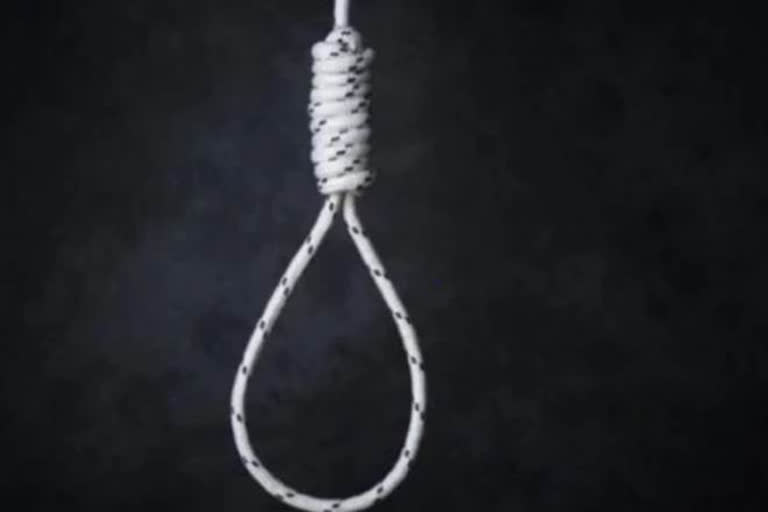 old woman committed suicide, old woman committed suicide for Corona fear, woman committed suicide for Corona fear in Bangalore, Bangalore corona fear suicide,  Bangalore corona fear suicide news,  Bangalore corona news, ಕೊರೊನಾ ಸೋಂಕಿತೆ ಸಾವು, ಬೆಂಗಳೂರಿನಲ್ಲಿ ಕೊರೊನಾ ಸೋಂಕಿತೆ ಸಾವು, ಬೆಂಗಳೂರಿನಲ್ಲಿ ಕೊರೊನಾ ಸೋಂಕಿತೆ ಸಾವು ಸುದ್ದಿ, ಬೆಂಗಳೂರು ಕೊರೊನಾ ಸಾವು ಸುದ್ದಿ,