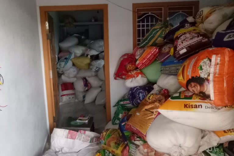 200 Bags illegal ration rice seized in boyapalem guntur district